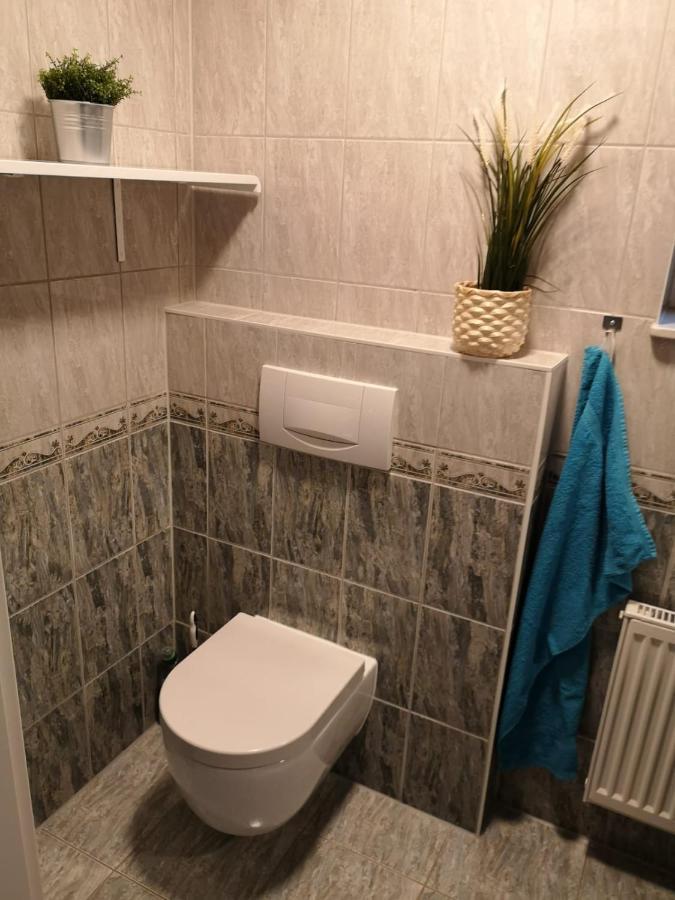 Ferienapartment Vier Pfoten In Apartment